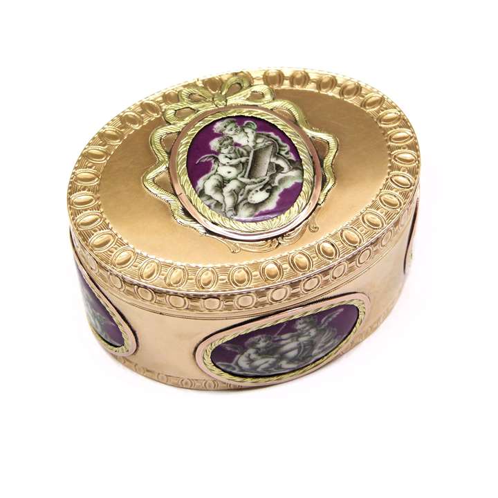 18th century oval gold and enamel box, possibly Swedish